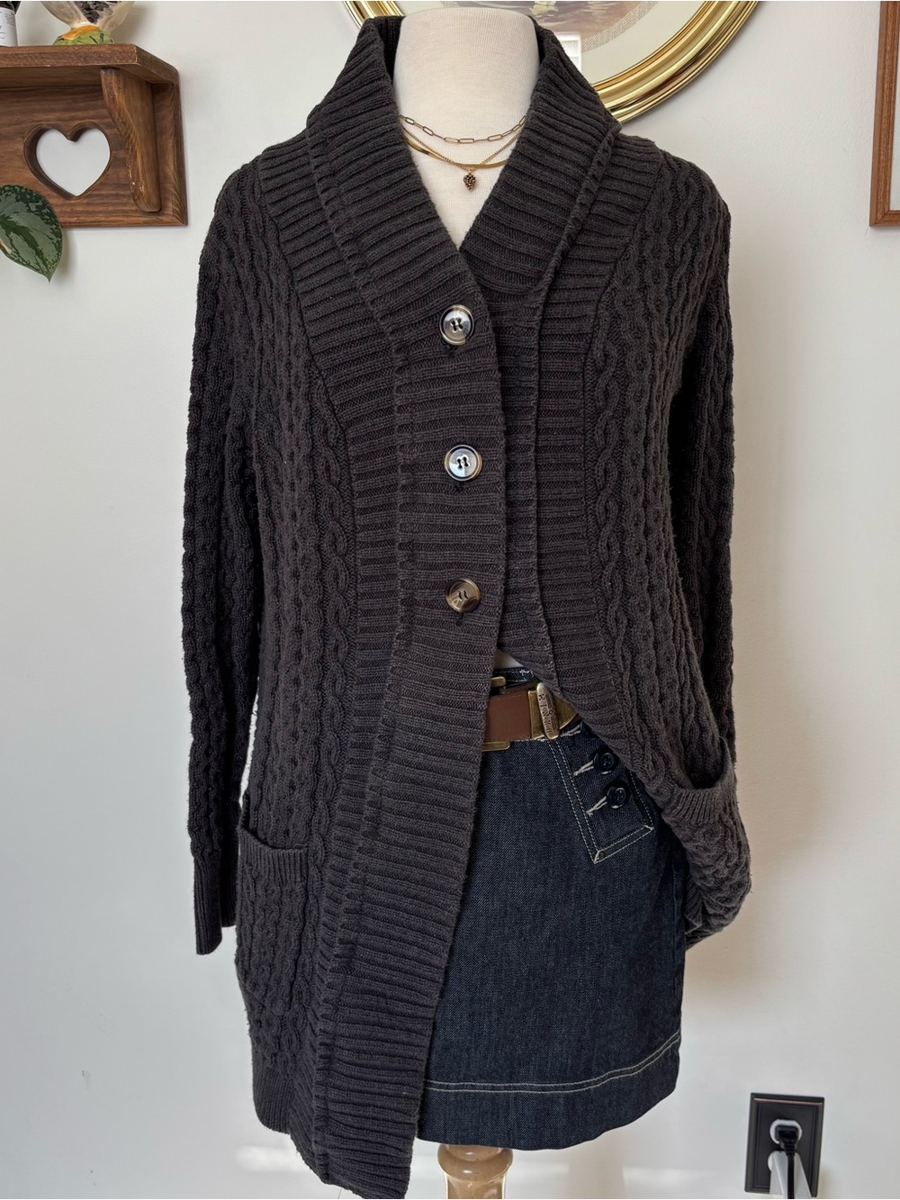 Leo & Nicole Dark Grey Cable-Knit Shawl-Collar Cardigan